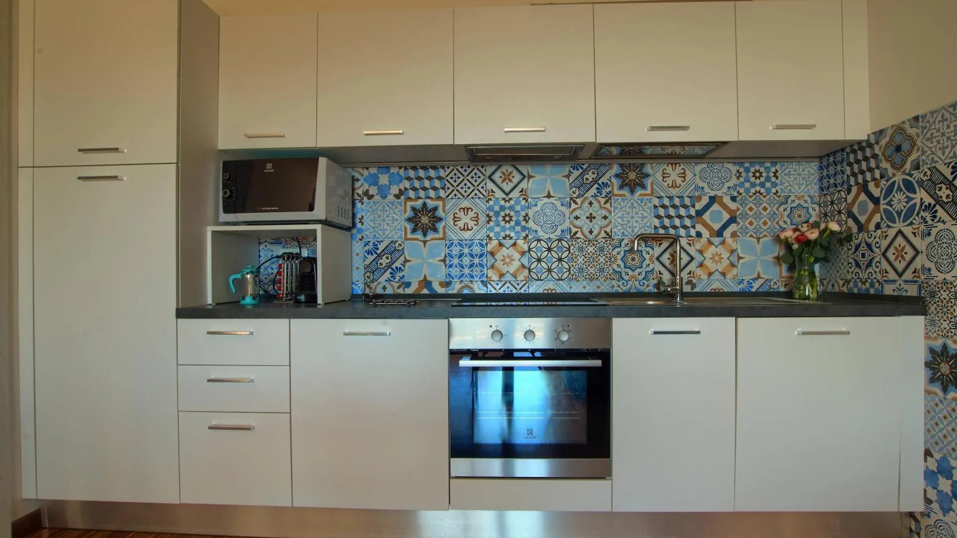 Casa Con Piscina Jacuzzi Ac Wifi E Biciclette Elettriche Apartment Bordighera