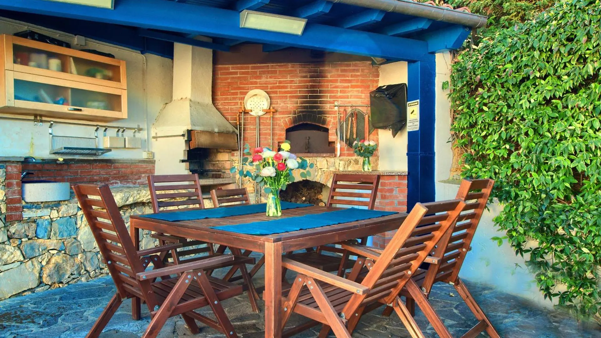Casa Con Piscina Jacuzzi Ac Wifi E Biciclette Elettriche Apartment Bordighera