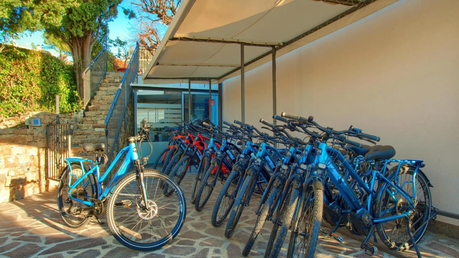 Casa Con Piscina Jacuzzi Ac Wifi E Biciclette Elettriche Apartment Bordighera Italy