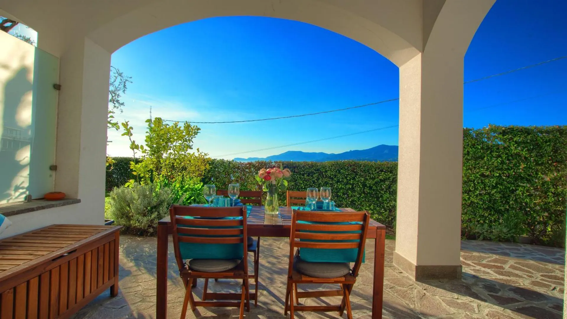 Casa Con Piscina Jacuzzi Ac Wifi E Biciclette Elettriche Apartment Bordighera