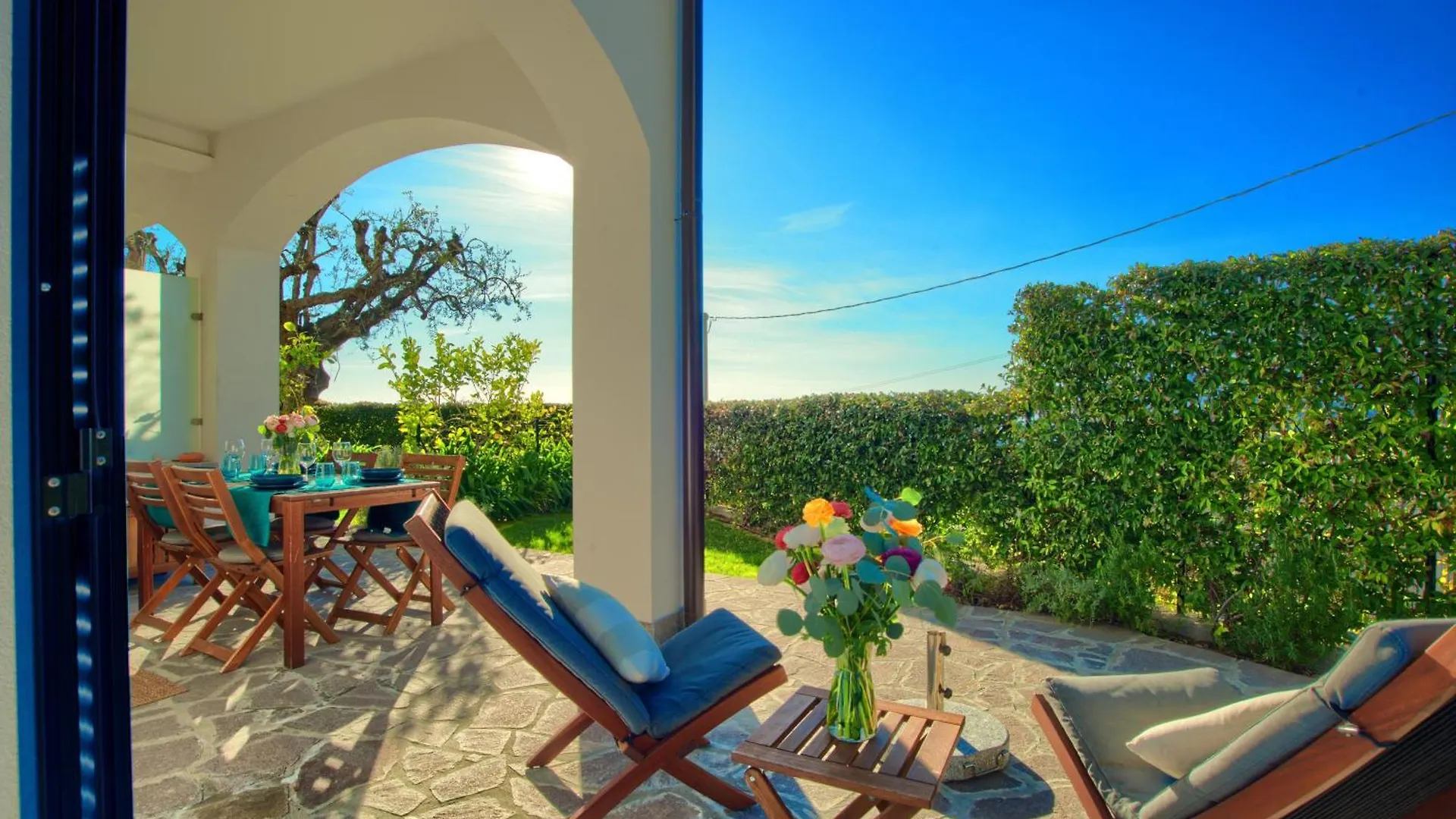 Ferienwohnung Casa Con Piscina Jacuzzi Ac Wifi E Biciclette Elettriche Bordighera Apartment